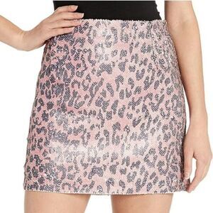 FREE PEOPLE FP One Sequin Mini Skirt Size 2 Pink Cheetah Grey Leopard Animal NWT